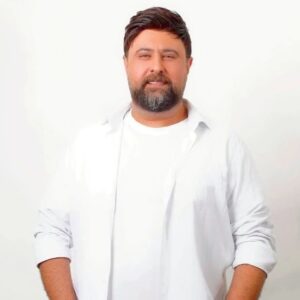 دانلود آهنگ محمد علیزاده دیر کردی _هوش مصنوعی